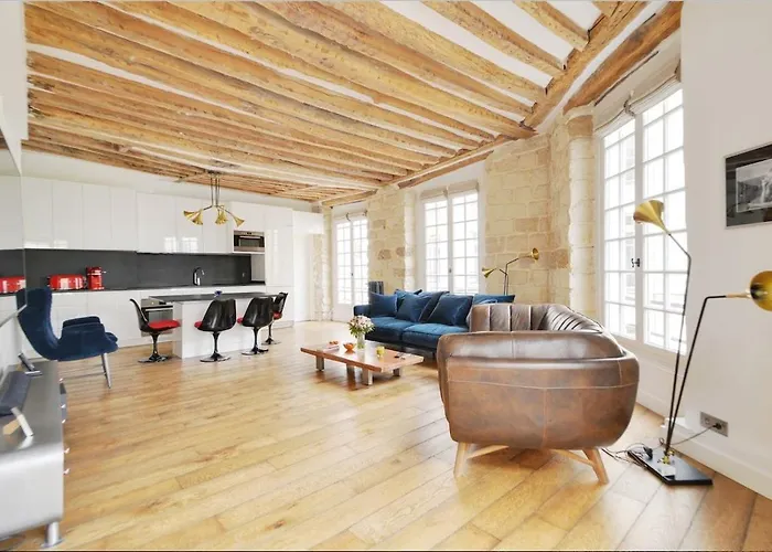 Apartment Luxury In Prestigious Le Marais - Location Paris